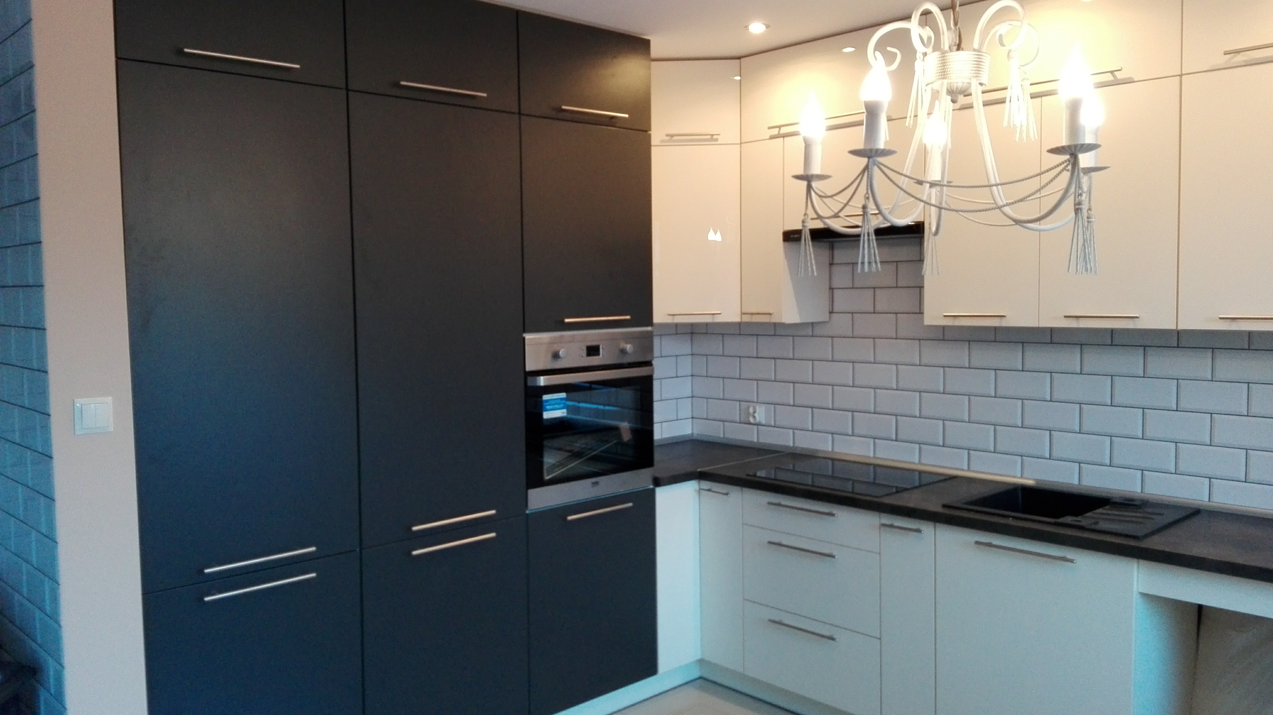 Biało-czarna kuchnia