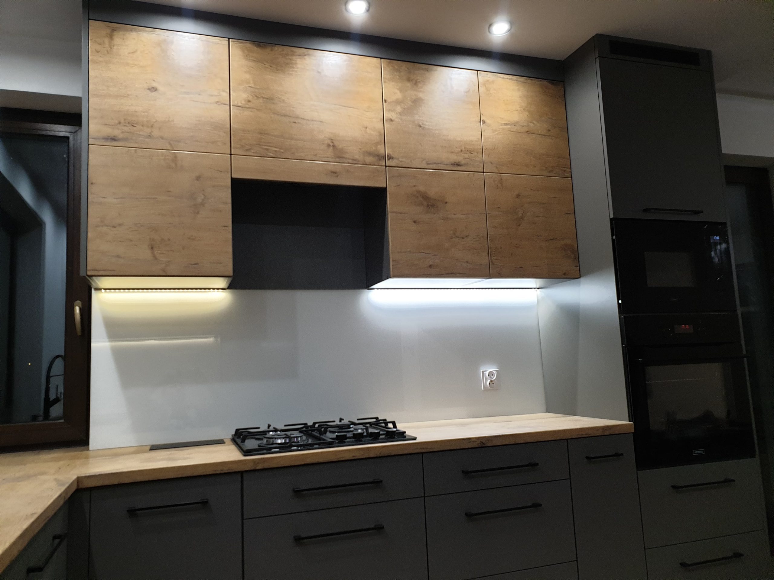 125134567_445403306448780_5719029571050755640_n