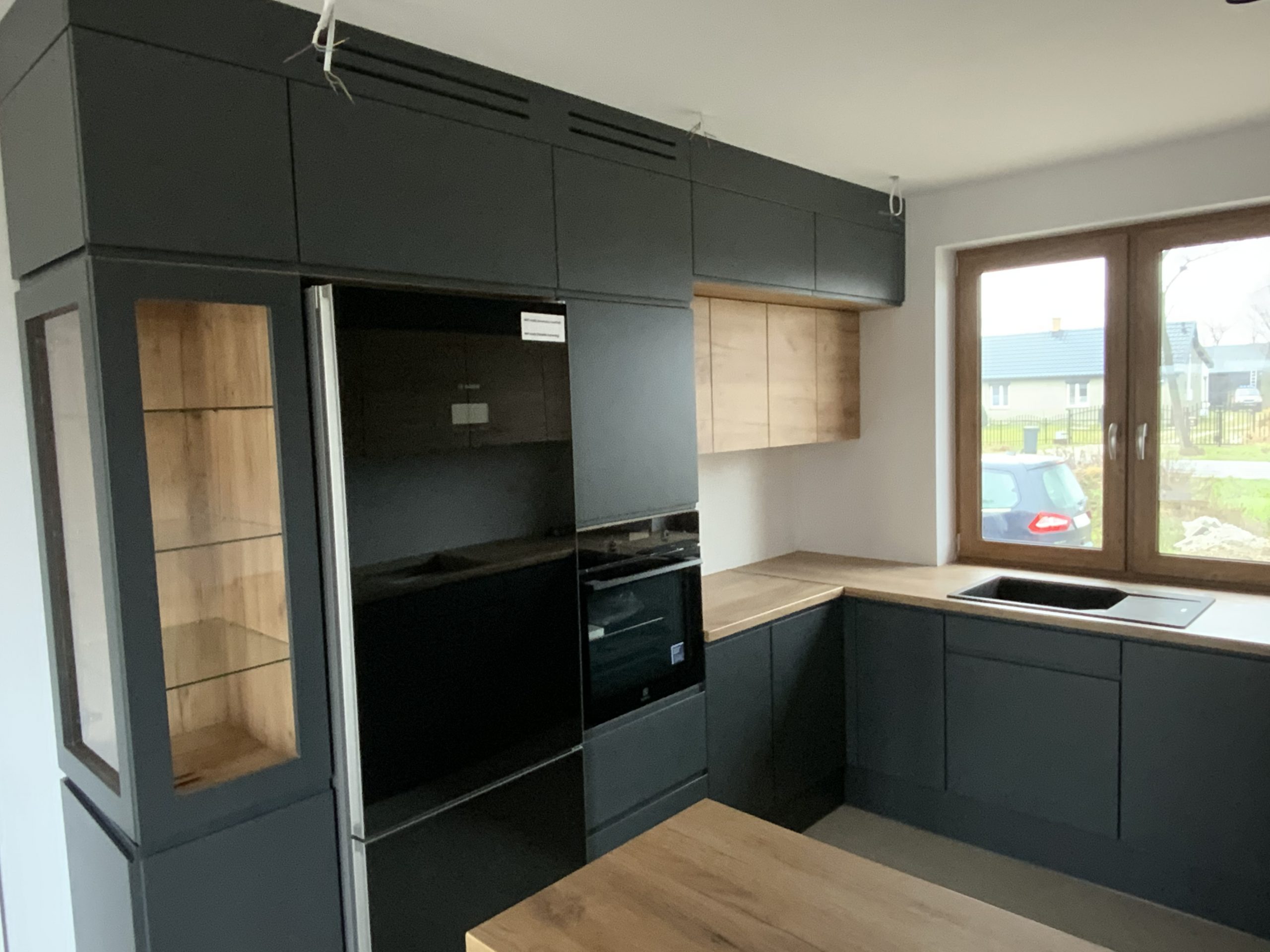 16E1C5AD-2B1C-4548-9B8C-9CAD757CB1BB