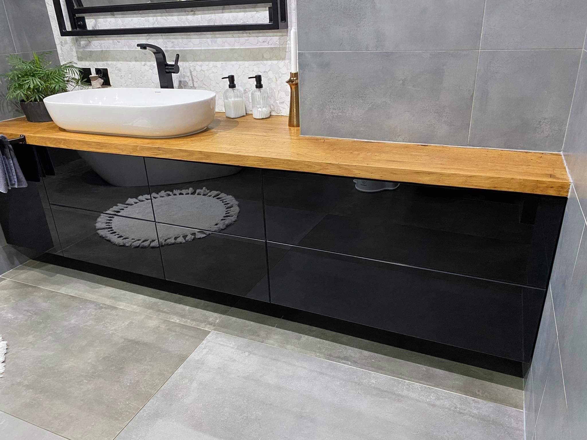 154589125_3893267700733794_936437367715248136_n