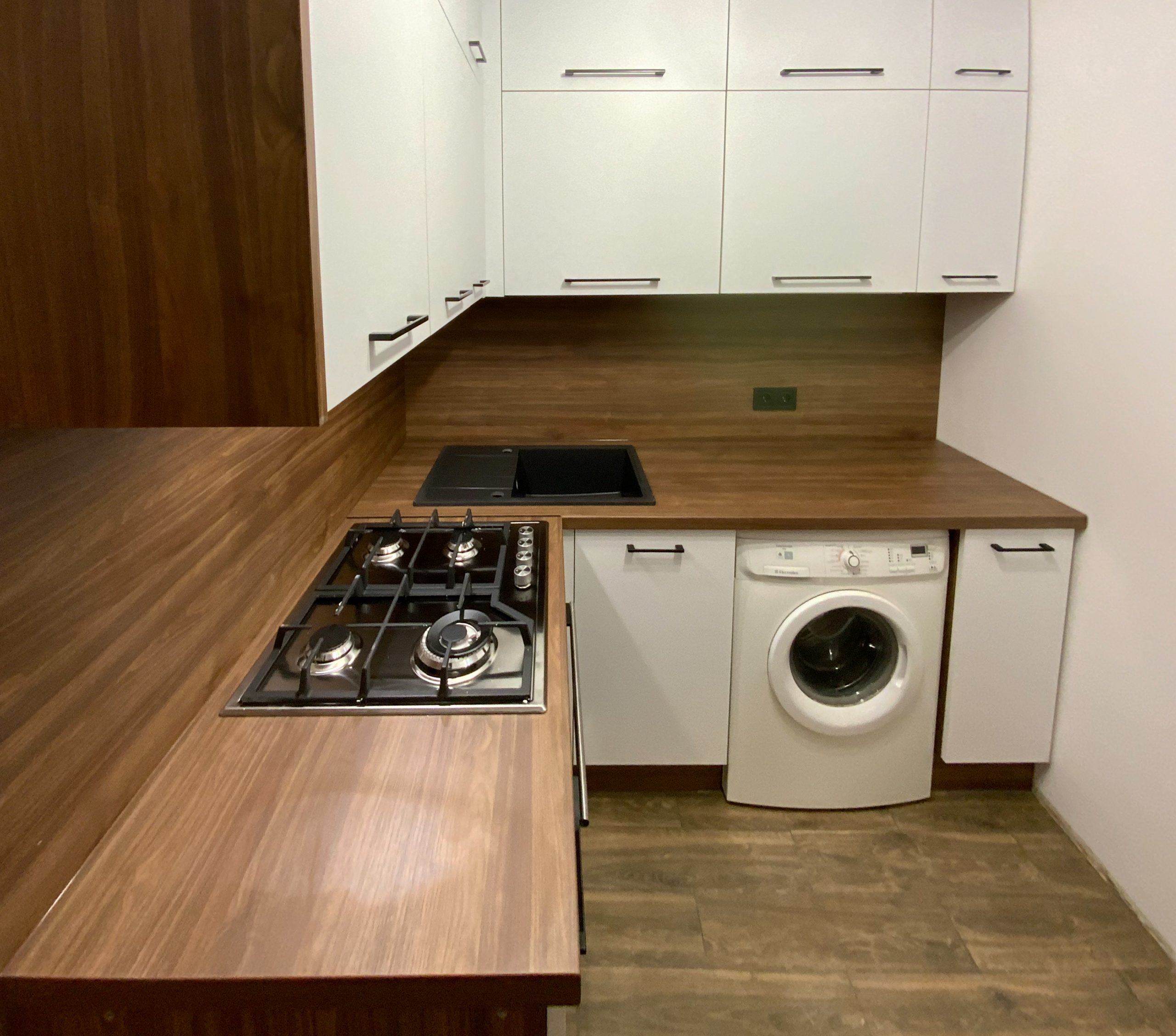 73A3882E-F610-49BA-BF1D-AC414DE1965F