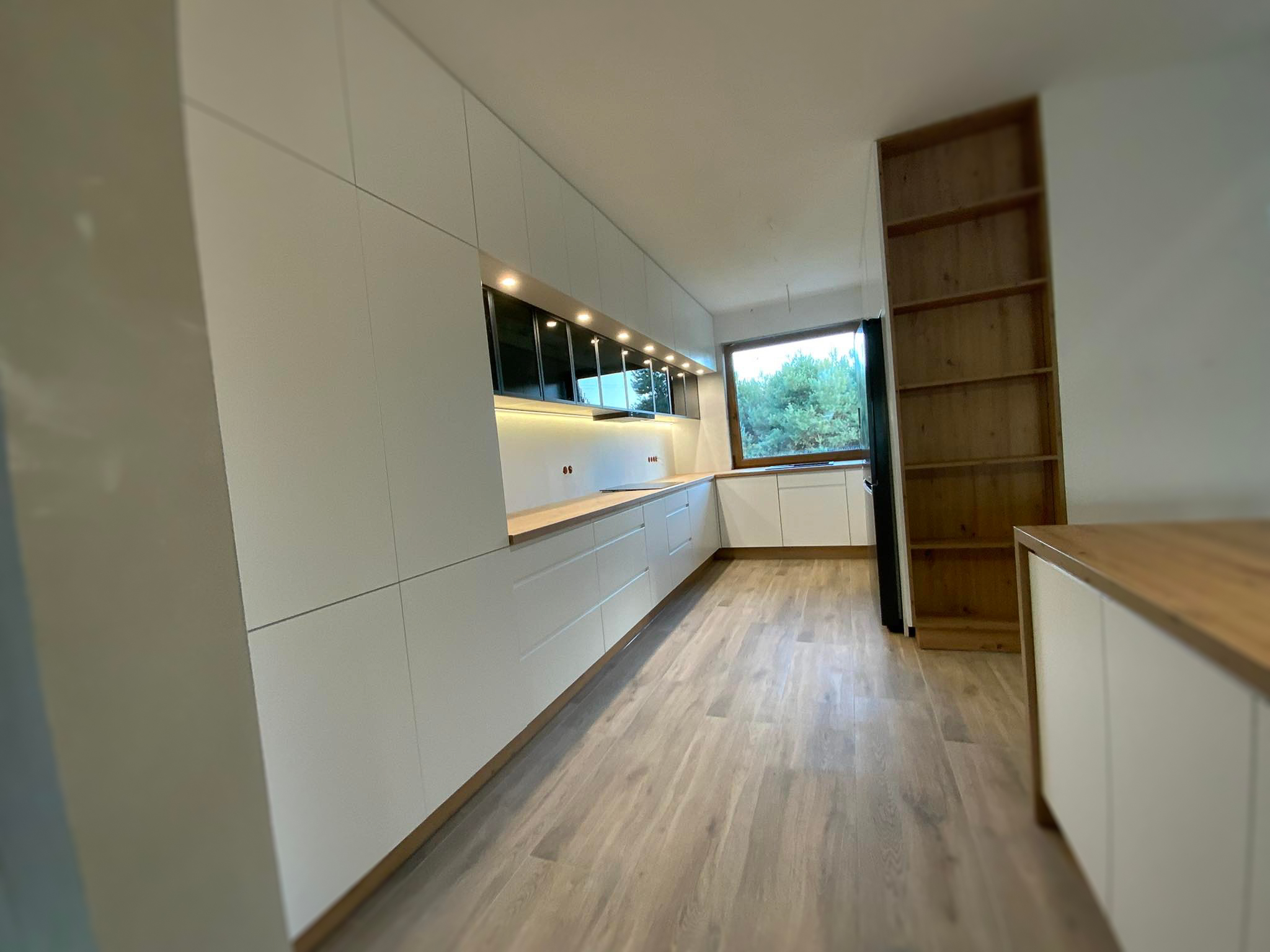 301605270_2037527869774632_3967600904759957146_n