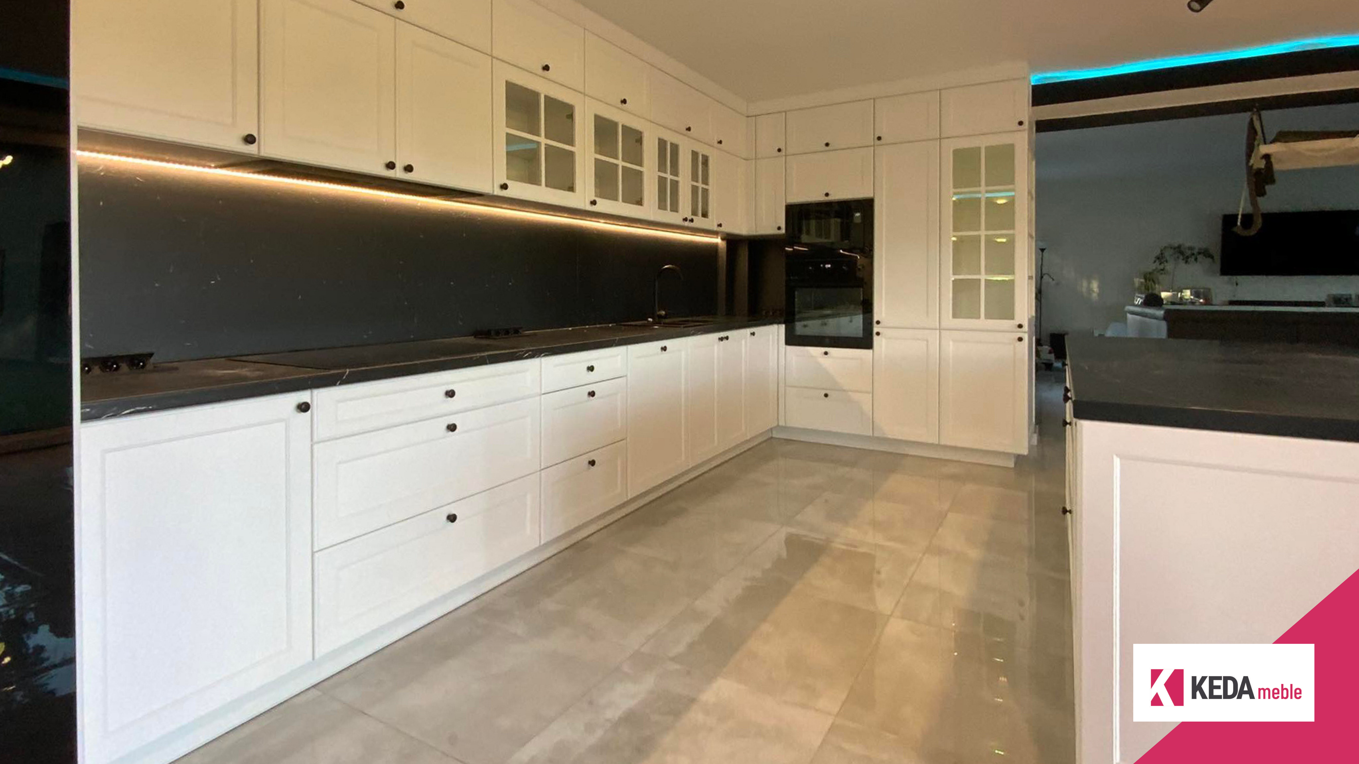 kuchnia na wymiar to gwarancja perfekcyjnie dopasowanego i funkcjonalnego wnętrza.