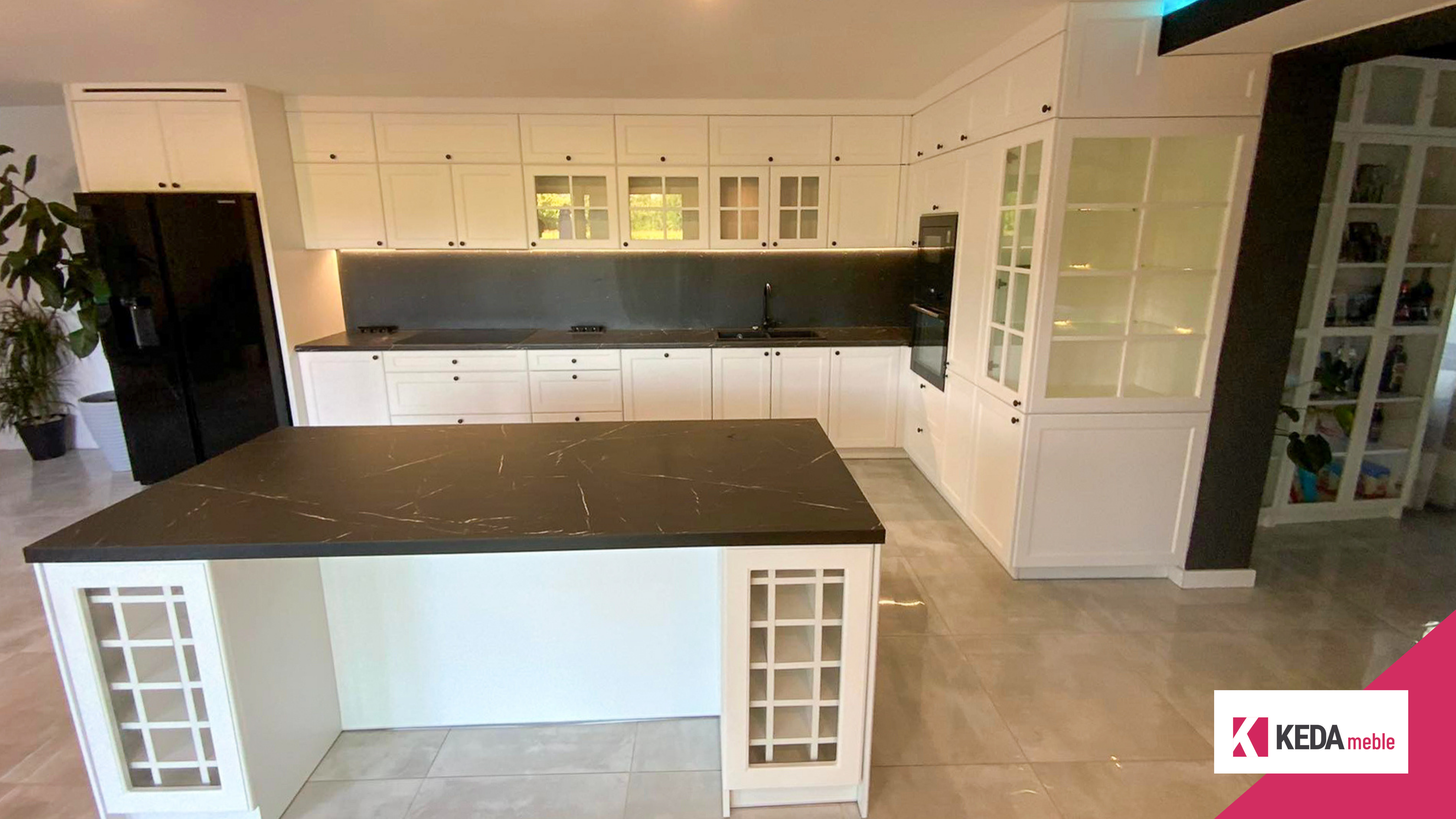 kuchnia na wymiar to gwarancja perfekcyjnie dopasowanego i funkcjonalnego wnętrza.