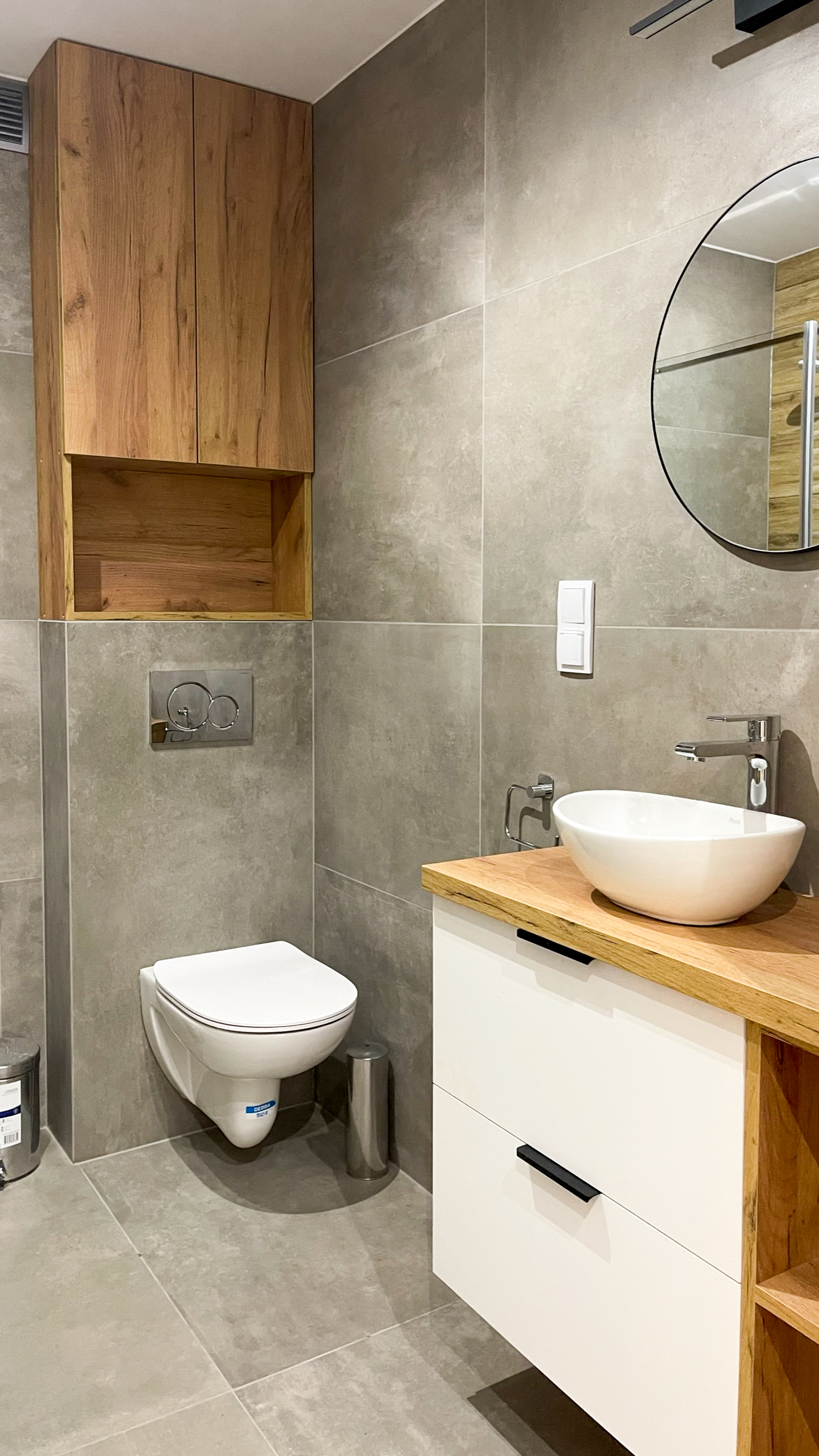 Odporna na wilgoć łazienka z meblami od Keda Meble