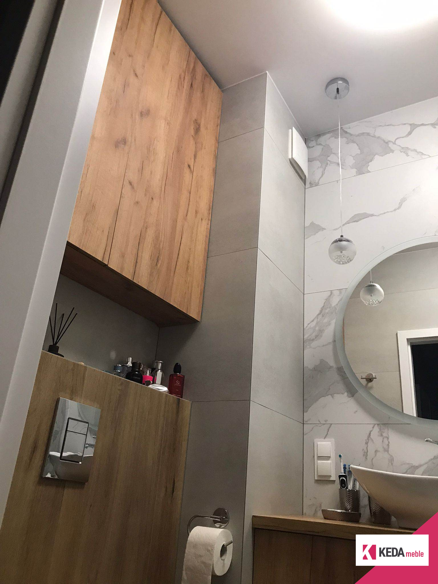 Nowoczesne i funkcjonalne mieszkanie z elegancką kuchnią i praktyczną sypialnią